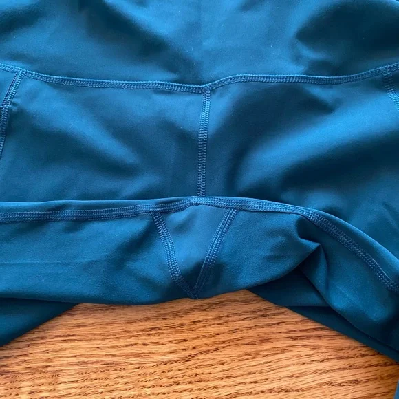 90 Degrees Green Leggings with Pockets - Picture 5 of 5